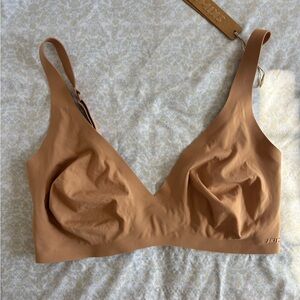 SKIMS Naked Bralette